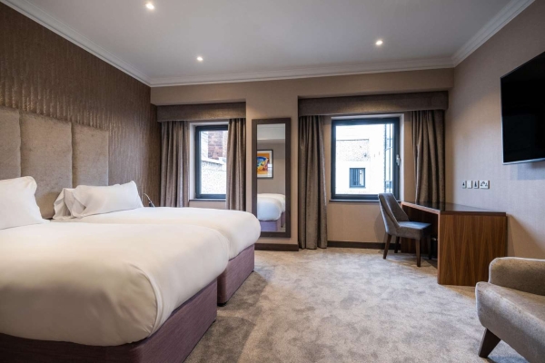 Ten Square Hotel an Ascend Hotel Collect